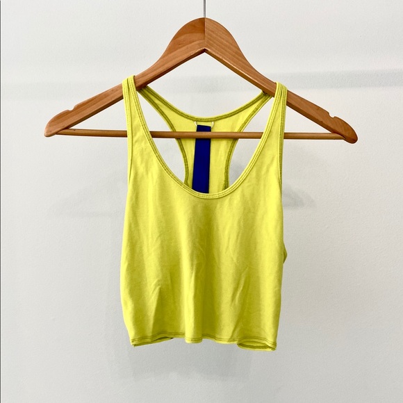 KIT AND ACE neon crop top - Picture 5 of 6